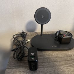 Apple Watch Series 3 with Anker 3 in 1 charger dock
