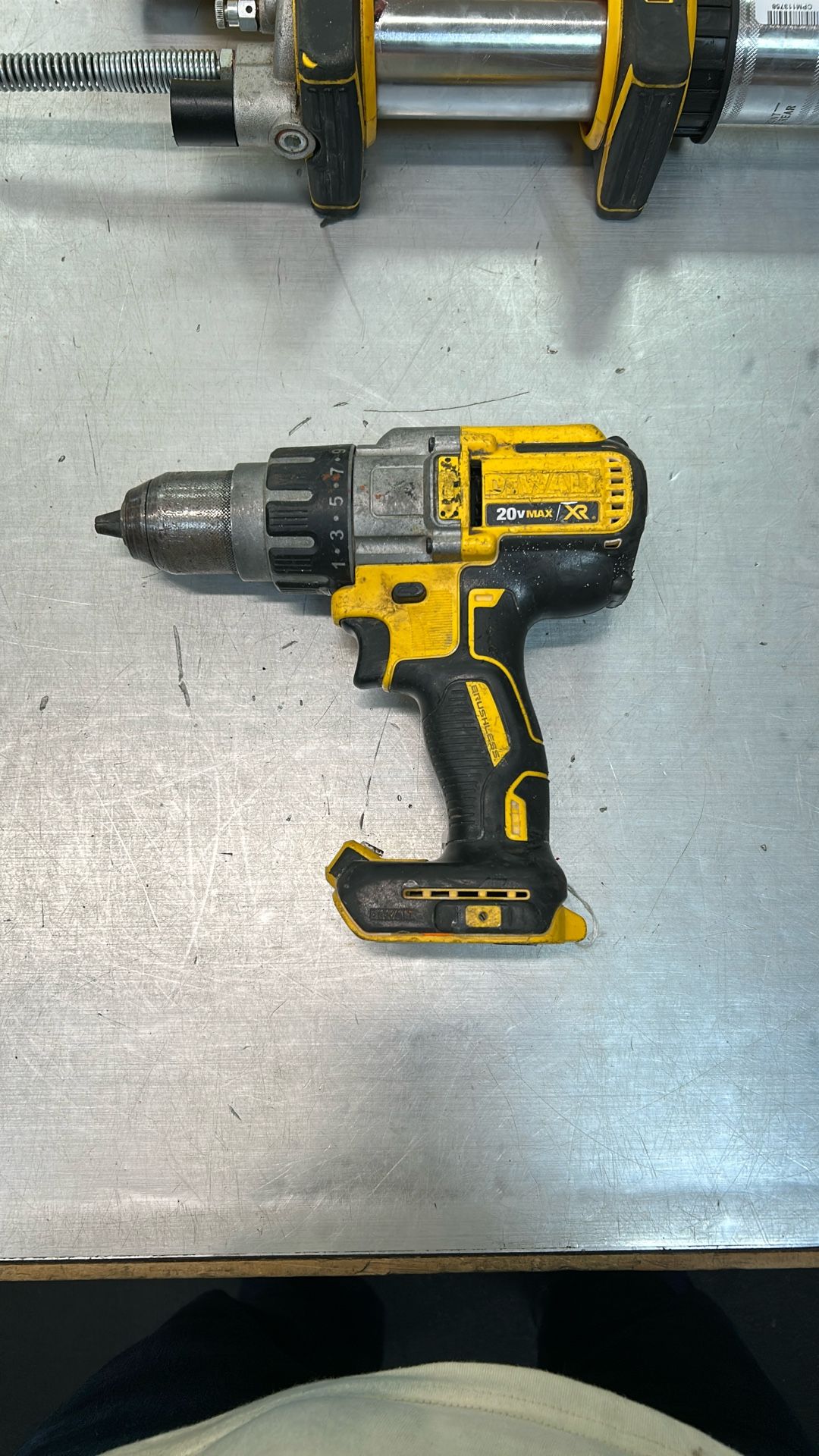 Dewalt DCD998 Hammer Drill