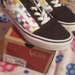 Vans 
