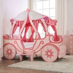 Princess Carriage Canopy Bed - Whimsical Elegance for Little Dreamers