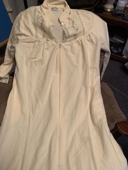 Katz vintage style nightgown