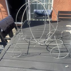 Metal/wire Pumpkins/bird Cages 