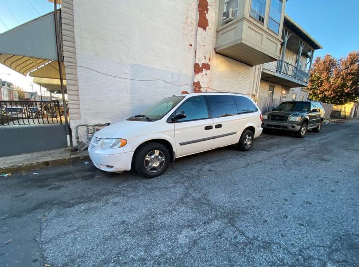 2006 Dodge Caravan