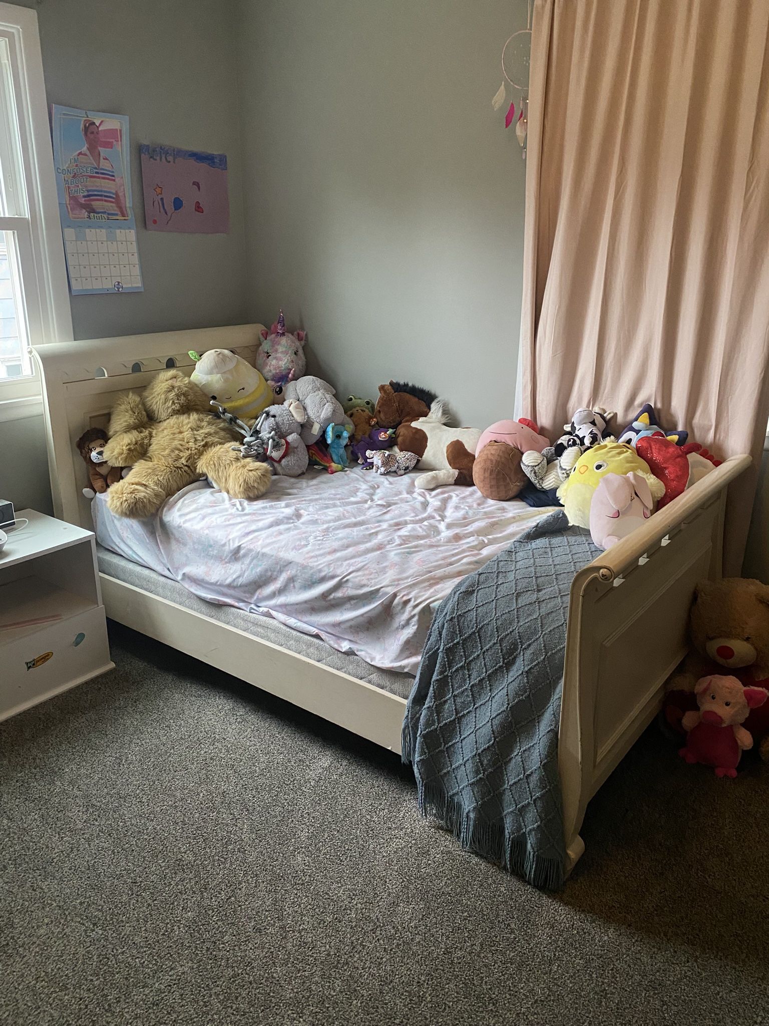 Kids Twin Bed 