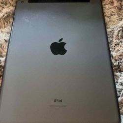 iPad 9th gen, sliver black