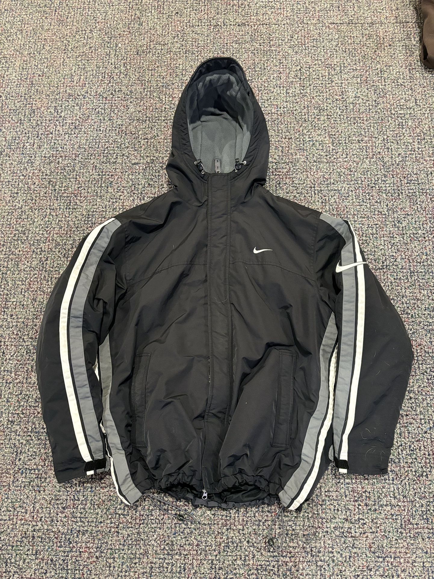 Vintage Discontinued 2000’s Retro Nike Puffer Jacket