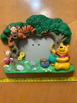 Disney Winnie the Pooh and Friends Picture Frame pick up in coral springs 33071