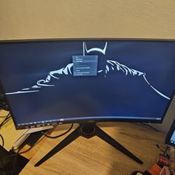 MONITOR 165HZ AOC CURVED