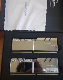 Trident Z Royal series ddr4 ram 32gb 4000mhtz
