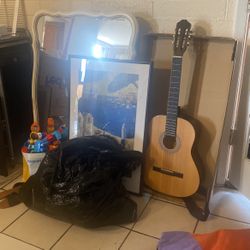 Moving Out Sell 