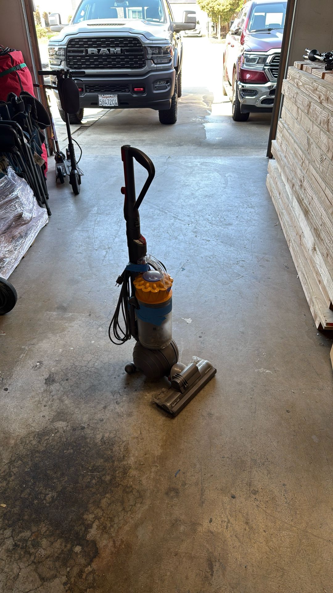 Dyson Vacuum Cleaner