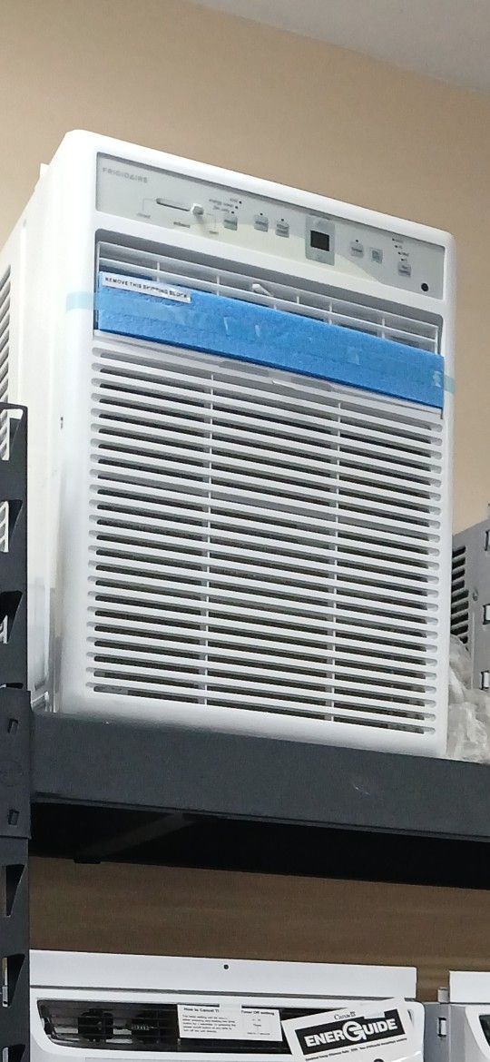 AC 10 Btu Casement