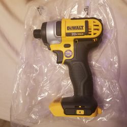 DeWalt drill no battery!