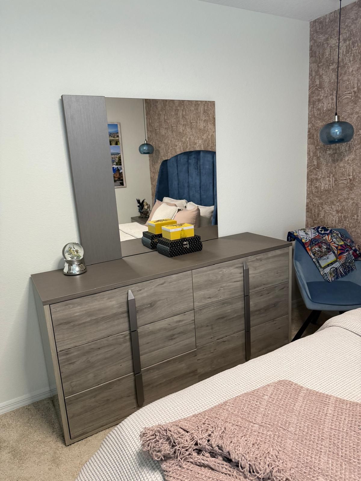 Italian Bedroom Furniture