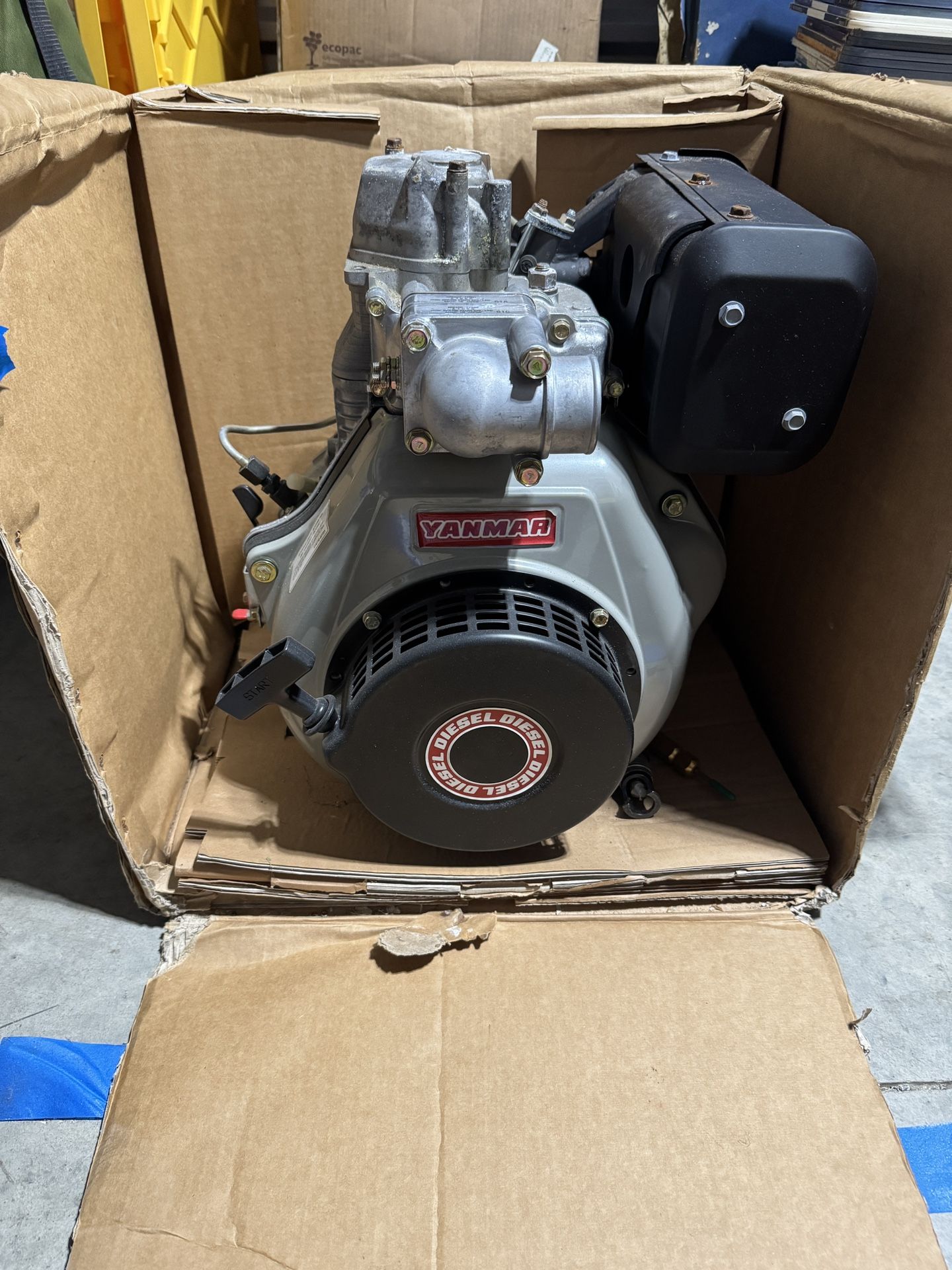Yanmar L100 AE-DEGYC Diesel Engine Single-cylinder