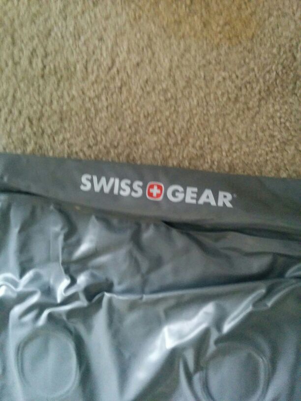 Swiss Gear inflatable mattress air bed