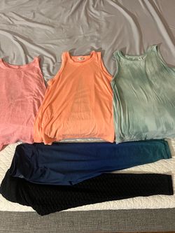 Women’s Activewear Lot for Sale – $5 for Everything!