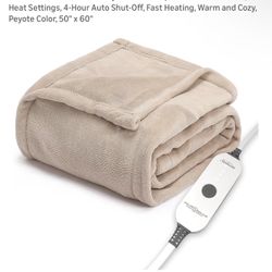 NEW Heated Throw Blanket