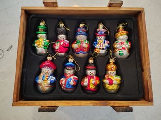 Thomas Pacconni Classics 2003- Snowman Around the World Set