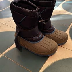 Kids Size 13 Snow Boots
