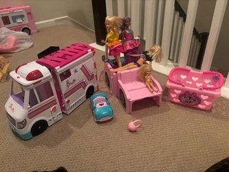 Huge Barbie Playset Lot – Campers, Kitchen, Dolls, Cars & Accessories