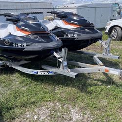 2014 Seadoo 3 Seater Jet skis 