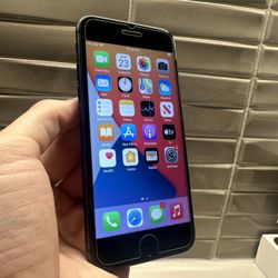 iPhone 8 64GB Unlocked To Any Carrier! 