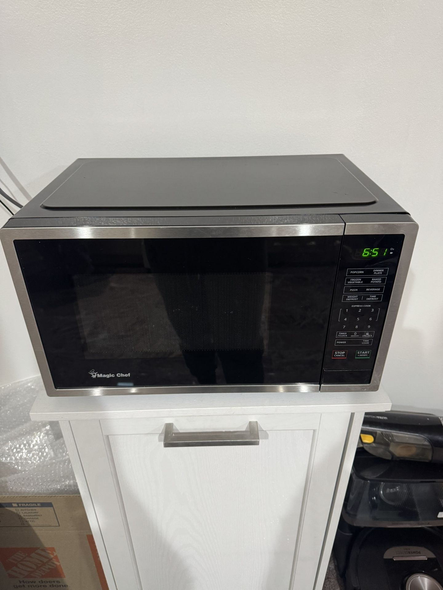 Magic Chef Microwave