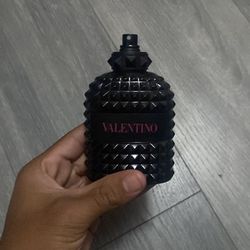 VALENTINO