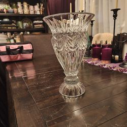 Shannon Crystal Designs Of Ireland 11inch Vase