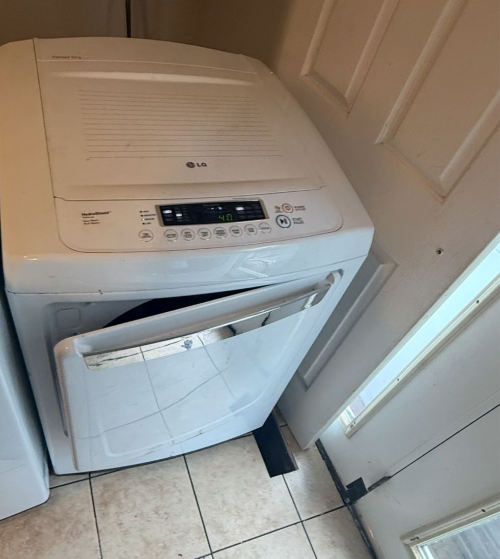 Nice Dryer LG Everything Work Good Only $235