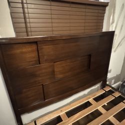 Solid Wood Queen Bed Frame 