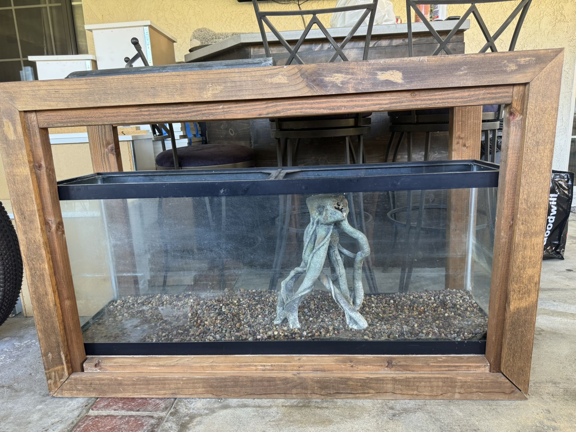 Aquarium With Stand