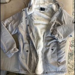 Women’s Rain jacket Size Small