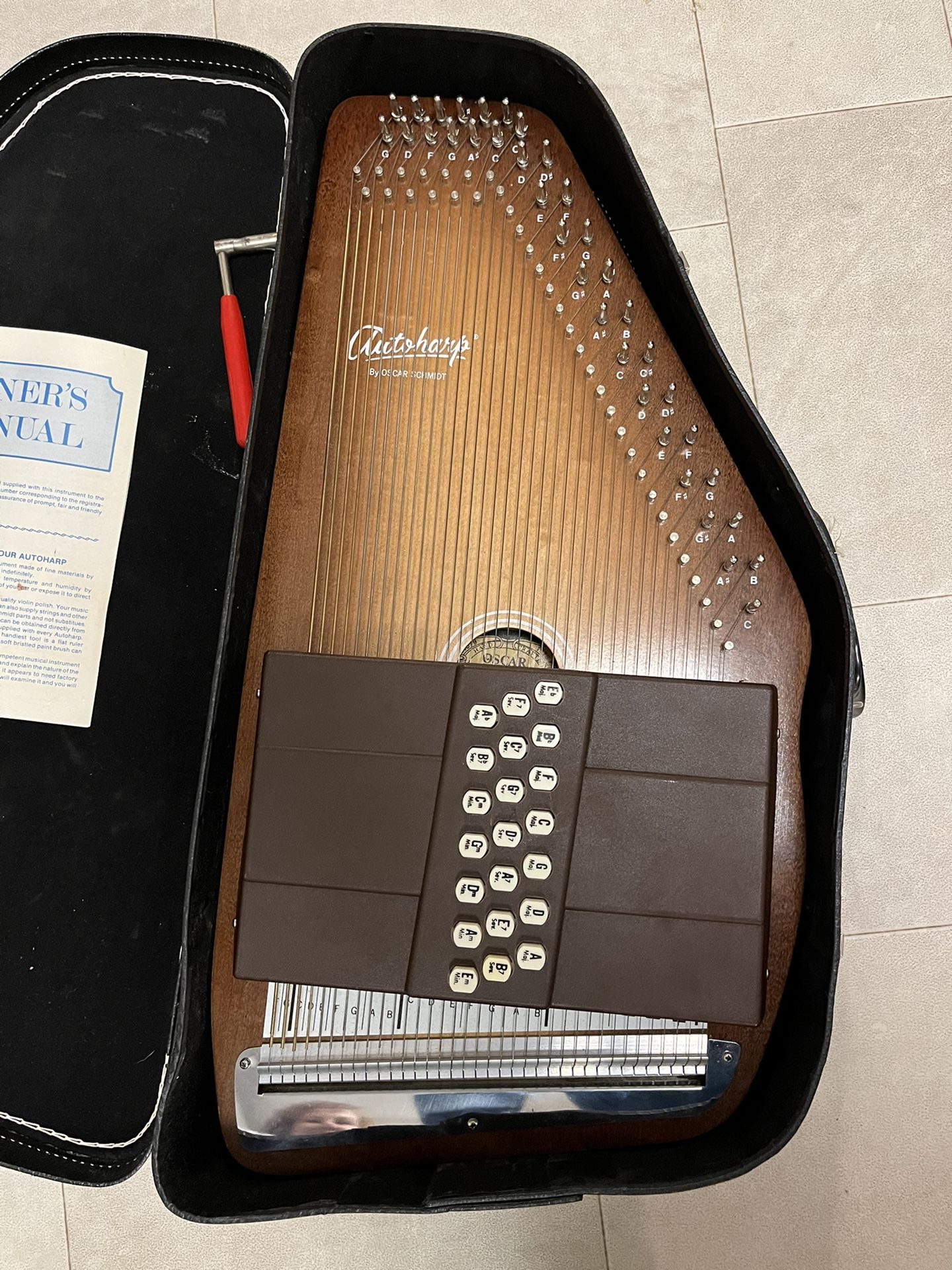 Autoharp By Oscar Schmidt - Vintage Hard To Find