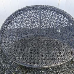 Black Metal Lounge Chairs