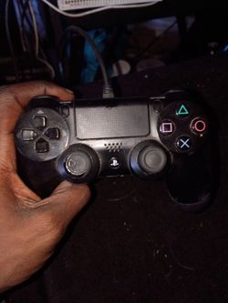 PS4 Controller