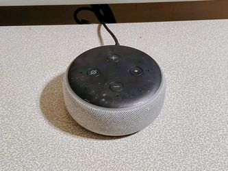 Alexa Smart Speaker - Amazon Echo Dot (3rd Gen) - Music & Smart Home