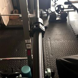 Olympic Barbell 7ft – Heavy Duty Steel Bar – Excellent Condition