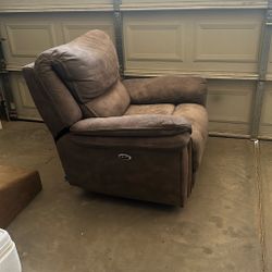 FREE COUCH