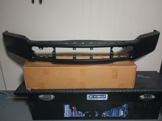 Front Bumper in good condition.