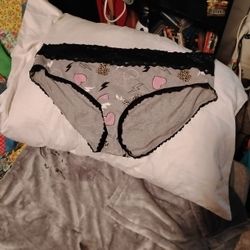 Size 3 Torid Curve Pantys