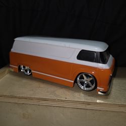 Push Go XTR Toys classic Lowrider van. 