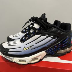 triángulo Frustrante Simular Nike Air Max Plus 3 GS Hyper Blue CD6871-001 Size 5Y for Sale in Parma, OH  - OfferUp