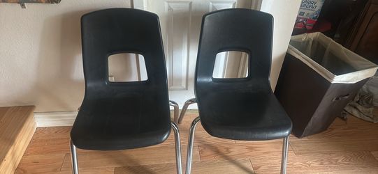 Black chairs 2