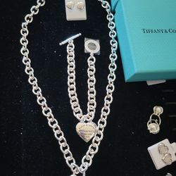 925 Sterling Silver Bracelet, Necklace And Earrings 