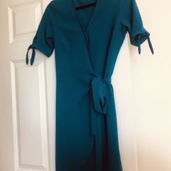 MOVING - Banana Republic Teal Wrap Dress Size 6
