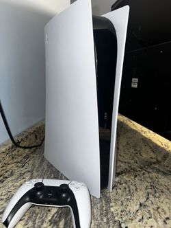 Sony PlayStation 5 Console & Remote 🎮