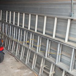 Aluminum Ladders 