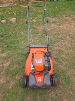 Husqvarna AWD self propel mower. FULLY SERVICED!